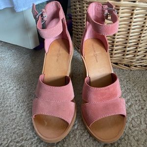 Treasure and bond heeled sandals